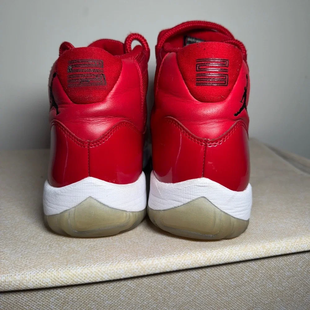 Jordan air 11